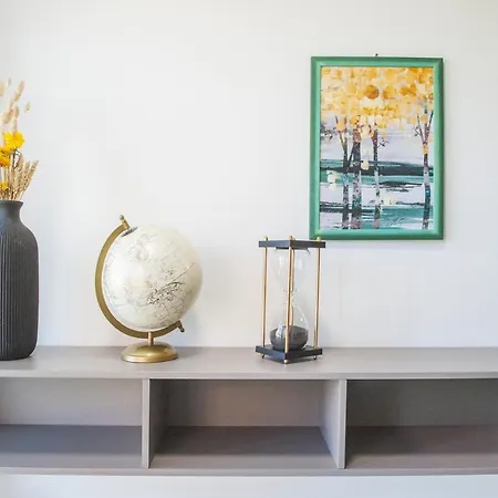 Lough Отель типа 