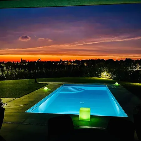 Lough Bed & Breakfast 4*