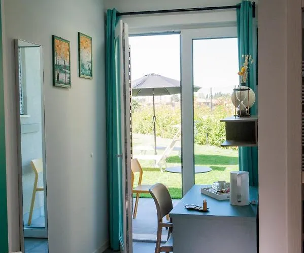 Lough Bed & Breakfast Colà